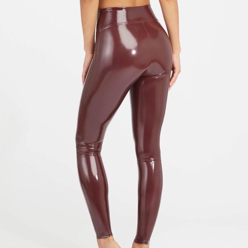 SPANX NWT Faux Patent Leather Hidden Contour Waistband Leggings Sizes S & M - Picture 4 of 15